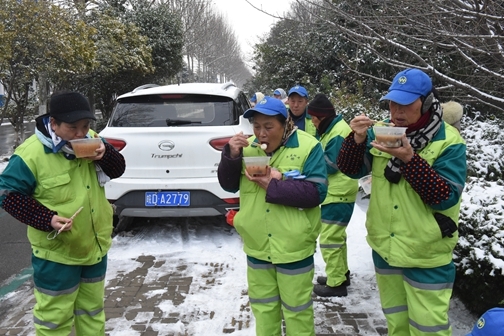 淮南市红十字会积极应对低温雨雪冰冻灾害15