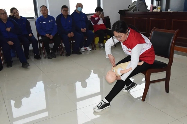淮南市红十字会为危化救援队再训应急救护9