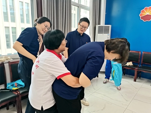 淮南市红十字会首进燃气公司开展救护员培训4