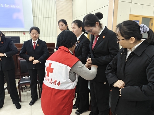 淮南市红十字会法院职工培训应急救护11