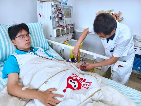 淮南第75棒生命接力成功传递4