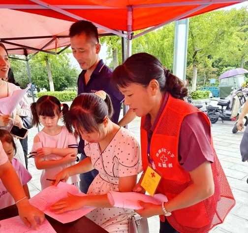 市红十字会赴寿县指导动员献血采样4
