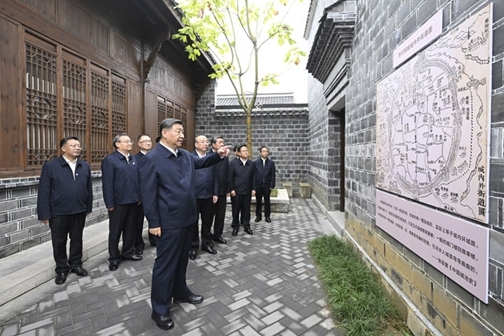习近平在安徽考察时强调 发挥多重国家发展战略叠加优势 奋力谱写中国式现代化安徽篇章2
