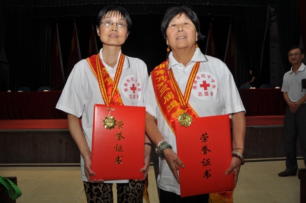 这位老人为什么“火”4