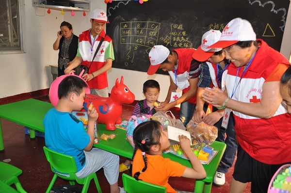 这位老人为什么“火”7