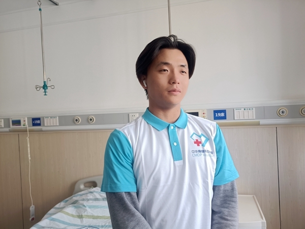 用生命的馈赠践行雷锋精神7