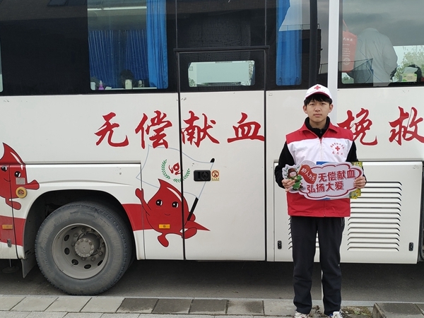 安徽理工大学志愿者连续三周献血采样1