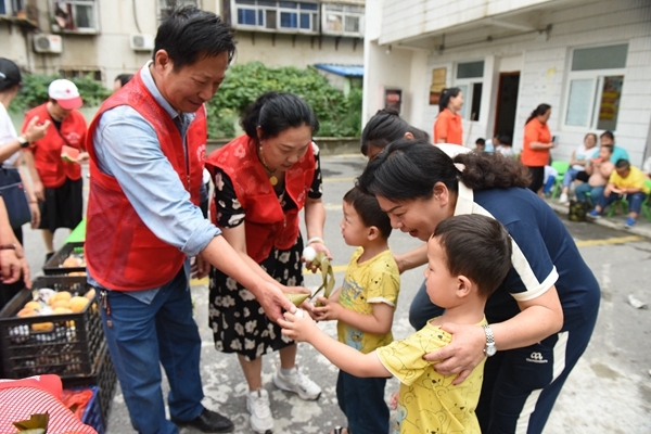 “淮小红”“粽”情端午“艾”暖人间20