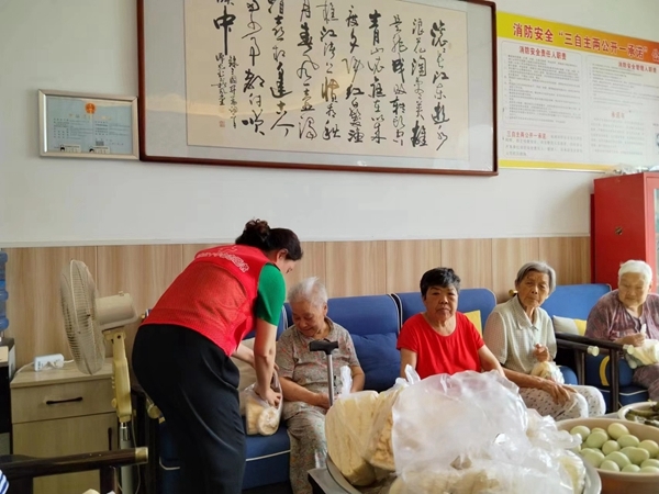 “淮小红”“粽”情端午“艾”暖人间34