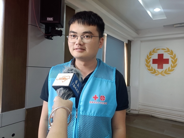 淮南欢送第61例造血干细胞捐献者王超赴捐15