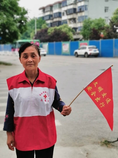 三位“淮小红”同获淮南好人5