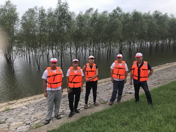 三员“淮小红”同获三季度市学雷锋志愿服务典型9