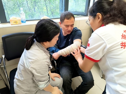 fdaeafb39d9ec4f94308f302cbc9a5f5