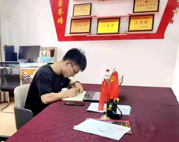 刘春,“暖心大哥”再出手13