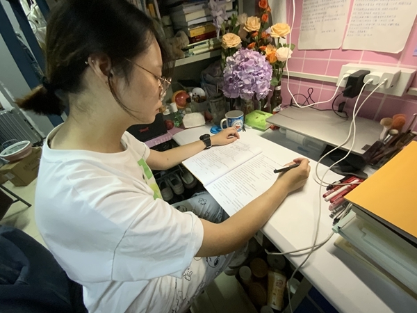 胡敏君,阳光女孩侠肝义胆捐“髓”救命17