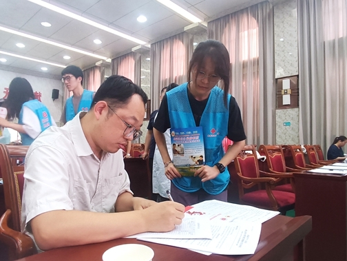 7b9eab31a9ff71cccb2a9fd59487def