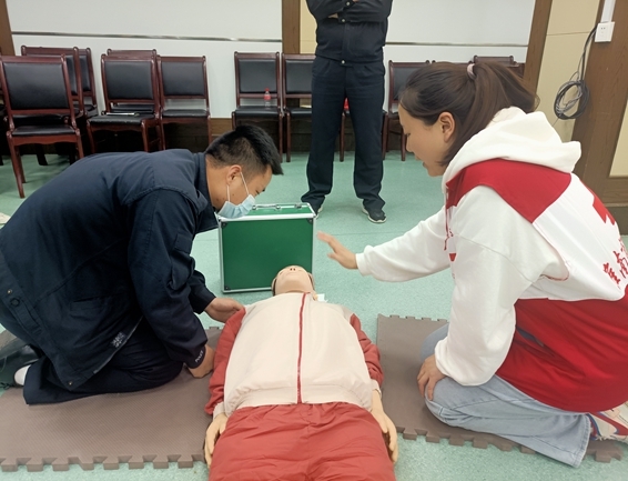 淮南法官学救护14