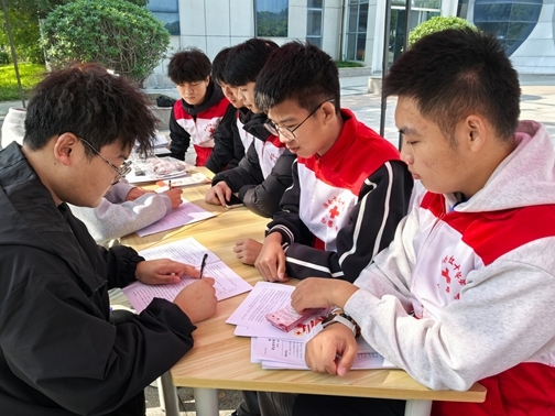 高校志愿者持续开展献血和造血干细胞捐献宣传动员