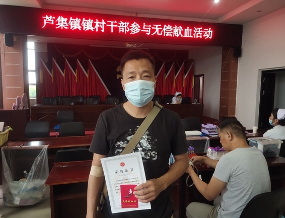 一天三场，潘集区红十字志愿服务队东奔西忙4