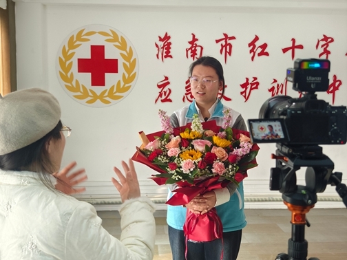 ee2ed433d0d73e8d788f1bff5c1f7012