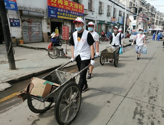洪灾无情志愿者有爱5