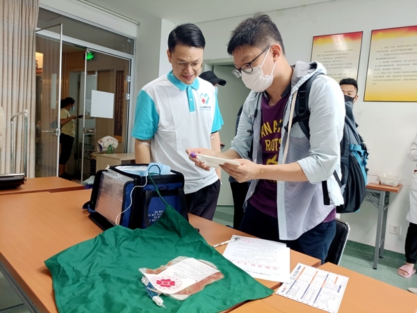 24岁小伙跨越4省为了2岁患儿再造生命奇迹自己没有遗憾14