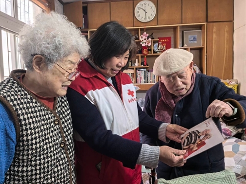 427c8390ea28cc4ed0ad12f8ad6cc68f_720