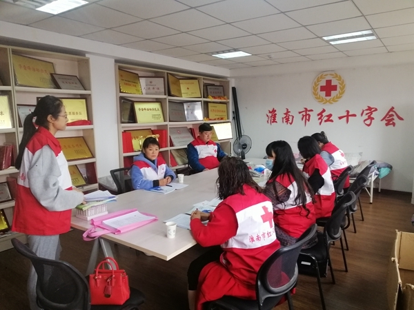 一帮好人点亮这里的生命火种4