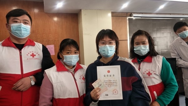 一帮好人点亮这里的生命火种6