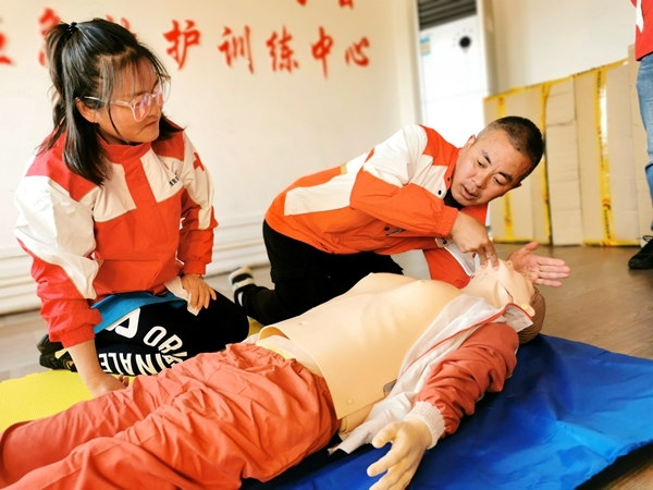 淮南市红十字救援队抓紧集训6
