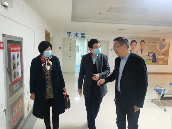 省红基会来淮进行项目签约和爱国主义教育7
