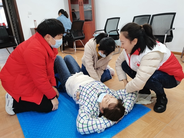 淮南寿县红十字救援队完成救护员培训4