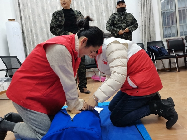 淮南寿县红十字救援队完成救护员培训6