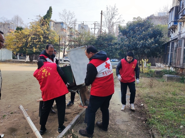淮南市红十字会总动员加大帮扶社区环境清理整治力度2