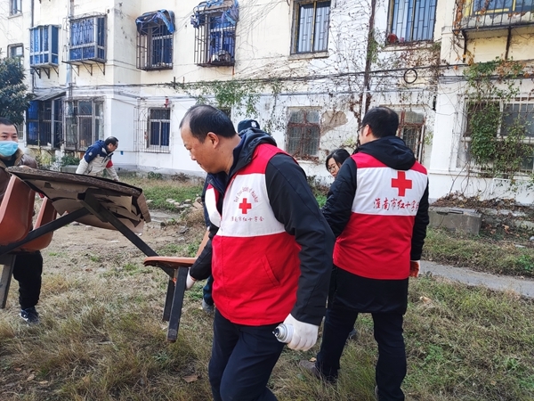 淮南市红十字会总动员加大帮扶社区环境清理整治力度5
