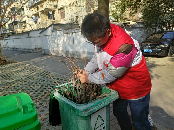 淮南市红十字会切实完成创城首战任务32